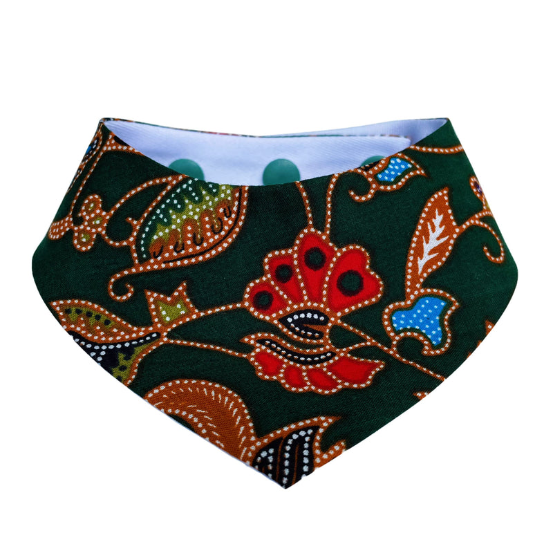 Green Classic Batik Collection Beautiful Pet Fashion Bandana with Plastic Snap Button - 1PCS Washable Bandana Double Reversible Scarf Accessories for Small to Large Dog Puppy Cat Rabbit Medium Green - PawsPlanet Australia