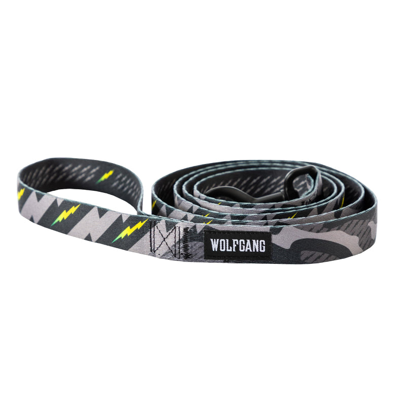 Wolfgang Heavy Duty Dog Leash, Pull-Tested to Over 800 lbs for Walking & Training, DarkSkies Print, Small - PawsPlanet Australia