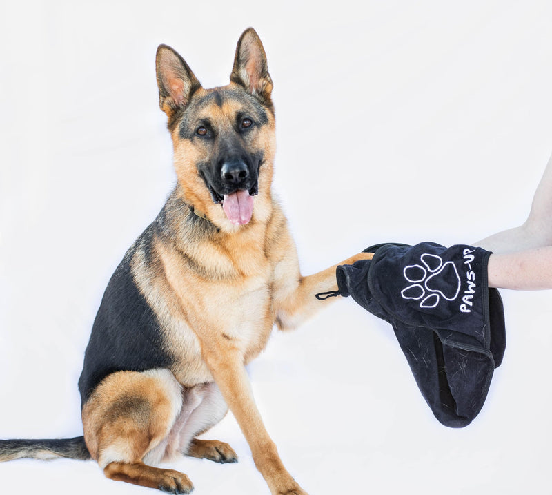 XL Paw Cleaning Towel for Dogs removes mud Dirt Grass Sand allergens Machine Washable Microfiber Also Great for a Quick Dry Puppy Bath Towel with Two Hand Pockets. 34” X 10” XL (black) Black - PawsPlanet Australia
