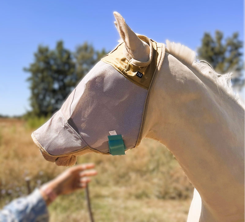 Horse Fly Mask with Nose Cover 70% Uv Protection Horse Size - PawsPlanet Australia
