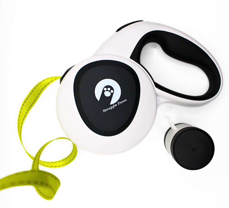 Snuggle Paws 16ft Retractable Dog Leash – All-in-One with LED Flashlight, Poop Bag Holder, Heavy Duty Chew-Proof Steel Cable & Reflective Tape – Compact, No-Tangle Leash for Small Dogs up to 44 lbs S | 16.4 ft | 44 lbs - PawsPlanet Australia
