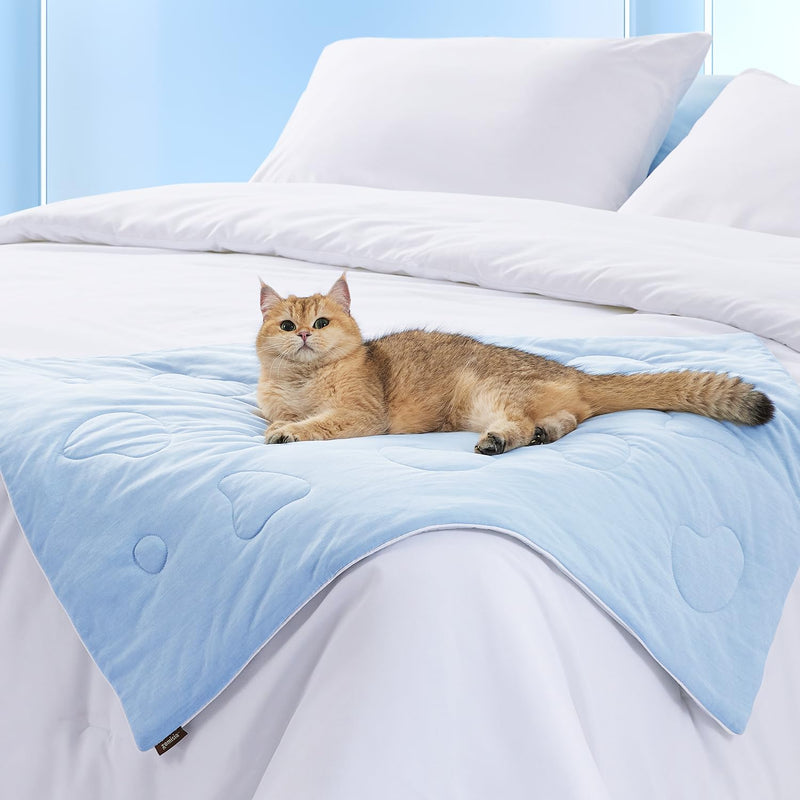 Cooling Blanket for Small Dogs - High Q-MAX 0.4+ Cold Washable Cat Mat, Travel Soft Dog Summer Essentials, Blue, 30"x40" M(30x40") - PawsPlanet Australia