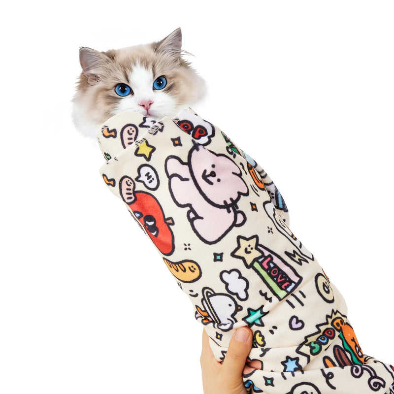 Cat Grooming Wrap – Self-Adhesive Burrito for Stress-Free Nail Trimming, Grooming & Medication – Soft, Machine-Washable, Fits Cats up to 15 lbs