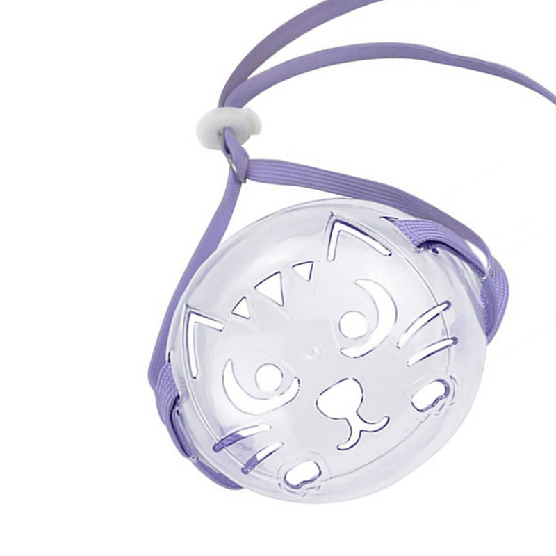 Cat muzzle with practical buckle design made of durable PP material. Ideal for cats during bathing. Pet owners.