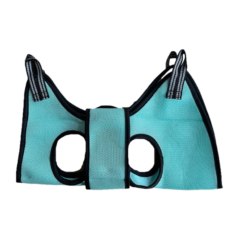 Compact pet grooming accessories: Comfortable and safe for trimming claws and bathing kittens and puppies.