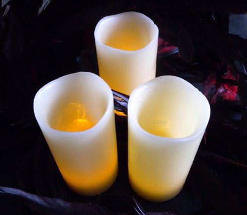 Flameless LED Candles - 3 Mooncandles with Remote Control - PawsPlanet Australia