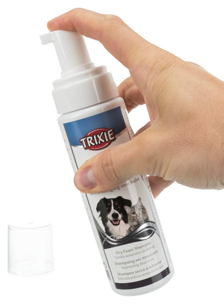 Trixie Dry Foam Shampoo for Dogs and Cats, 450 ml - PawsPlanet Australia