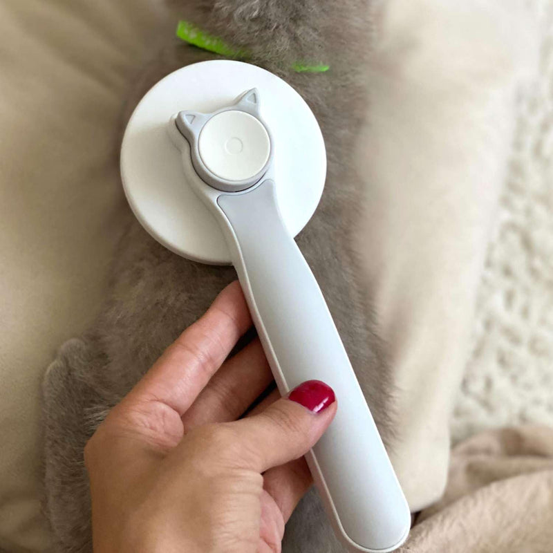 INTIRILIFE cat brush dog brush in gray - white - 18.8 x 7.5 x 5 cm - pet fur brush with push button for removing hair, self-cleaning gray - white - PawsPlanet Australia