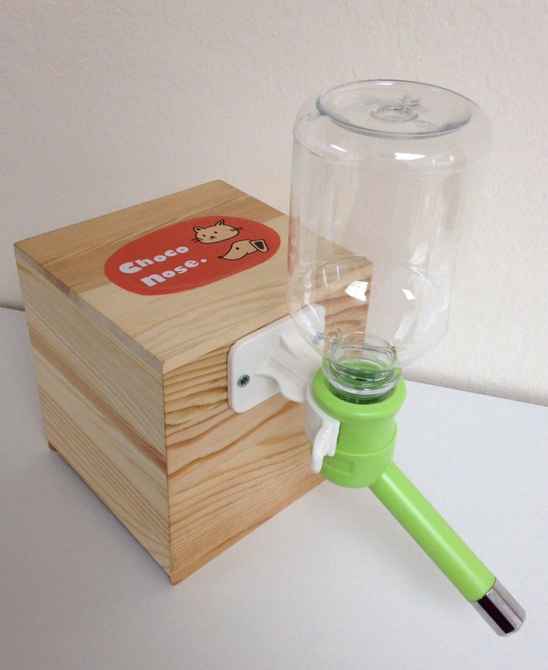 Choco Nose Patented No-Drip Dog Water Bottle/Feeder for Toy Breed to Large Sized Dogs/Cats/Rabbits/Chinchillas/Detachable Pet Food Bowl/for Cages, Crates or Wall Mount/Mess Free Leak-Proof Nozzle Apple Green Small to Medium Sized Dogs and Cats - PawsPlanet Australia