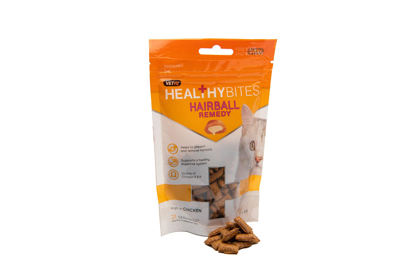 VetIQ Healthy Bites Hairball Remedy Cat Treats, 4x 65g, Helps Prevent & Remove Cat Hairballs, Cat Supplement with No Artificial Ingredients, Pet Remedy For Cat & Kitten Health, Omega 3 & 6 Fatty Acids - PawsPlanet Australia