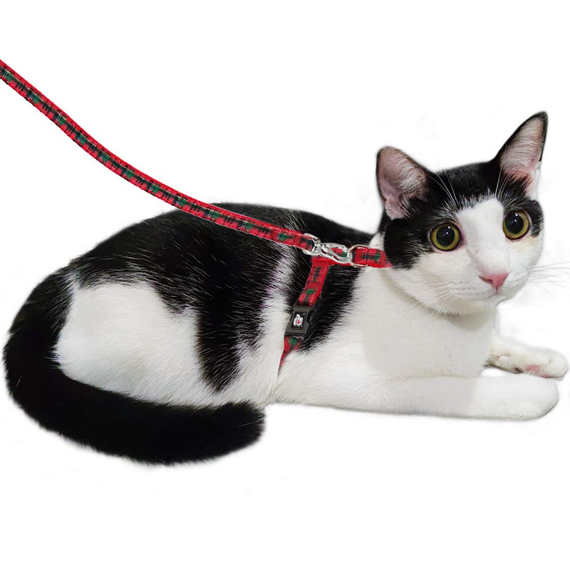 azuza Cat Harness and Leash for Walking Escape Proof, Plaid Design Cat Harhess, Soft Adjustable Harness for Cats Classic Plaid - PawsPlanet Australia