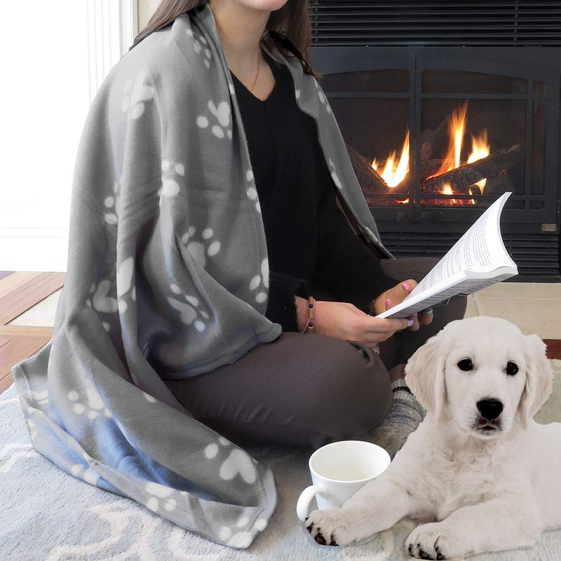 Evelots Fleece Pet Blanket, Gray/White, 60x40 " 1 Unit - PawsPlanet Australia