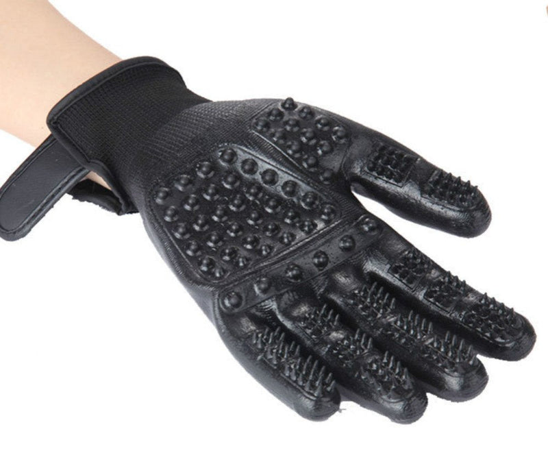 Bestbuy Grooming Gloves - Improved Five Finger Design Rubber Glove Gentle Hair Removal Brushes for Cats, Dogs and Horses (Black) Black - PawsPlanet Australia