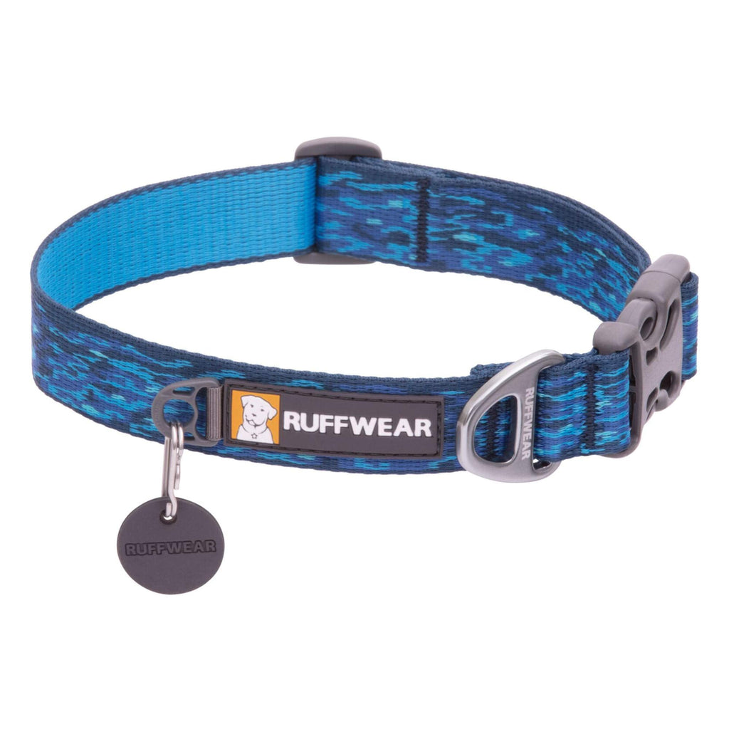 RUFFWEAR Flat Out Collar, Classic Dog Collar for Medium Dog Breeds, Adjustable Fit, Size M (36-51 cm), Oceanic Distortion 14"-20" (Medium) Ocean Distortion - PawsPlanet Australia