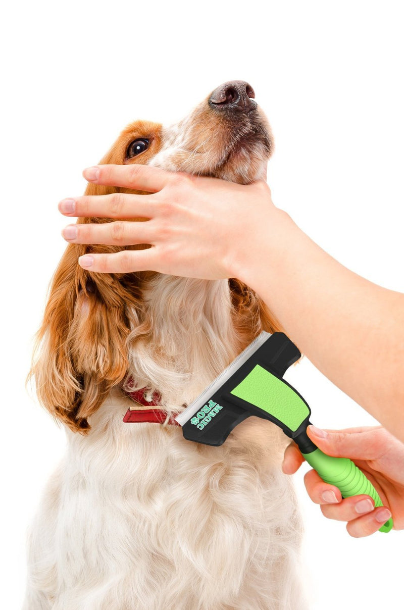 [Australia] - Professional Magic Pro Deshedding Tool; Reduces Shedding by up to 95%; Prevents Flakiness on Pet's Skin, Lessens Dandruff; a Trusted, Durable, Long Lasting Pet Shedding Brush for Cats and Dogs Medium - Large 