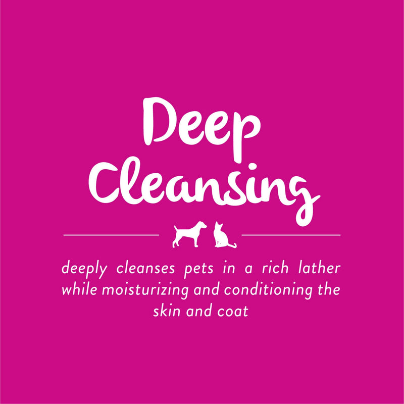 Tropiclean Deep Cleaning Waterless Shampoo for Cats - Deep Cleansing, No-Rinse Formula - Deodorising - Free from Parabens, Dye - Berry & Coconut, 220 ml, (Pack of 1) Deep Cleansing for Cats - PawsPlanet Australia