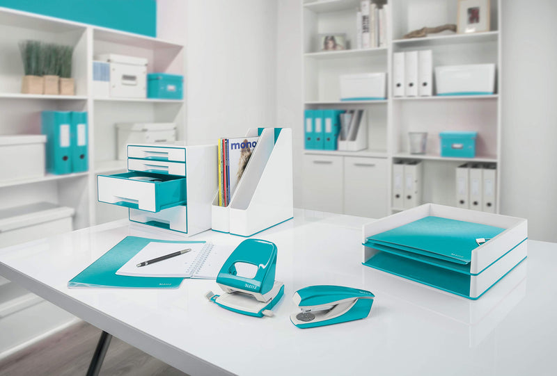 Leitz stapler, 30 sheet stapler with 200 staples, metal stapler with plastic elements, WOW series, ice blue, 55021051 cardboard packaging - PawsPlanet Australia