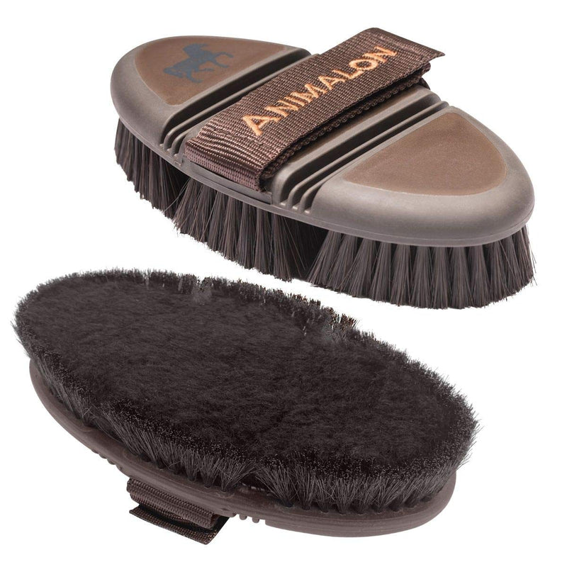Animalon CareFlex Lambskin Brush | Flexible & ergonomic horse brush made of lambskin and horsehair | Horse body brush | Horse Accessories | Innovative grooming supplies for horses - PawsPlanet Australia