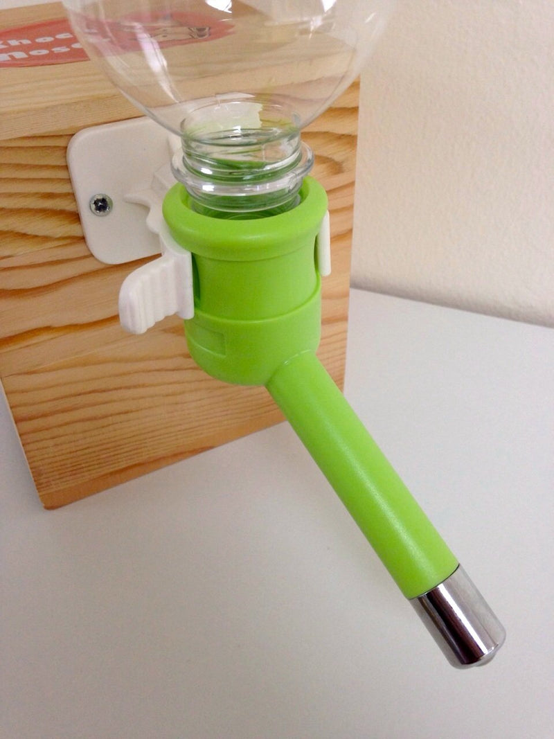 Choco Nose Patented No-Drip Dog Water Bottle/Feeder for Toy Breed to Large Sized Dogs/Cats/Rabbits/Chinchillas/Detachable Pet Food Bowl/for Cages, Crates or Wall Mount/Mess Free Leak-Proof Nozzle Apple Green Small to Medium Sized Dogs and Cats - PawsPlanet Australia