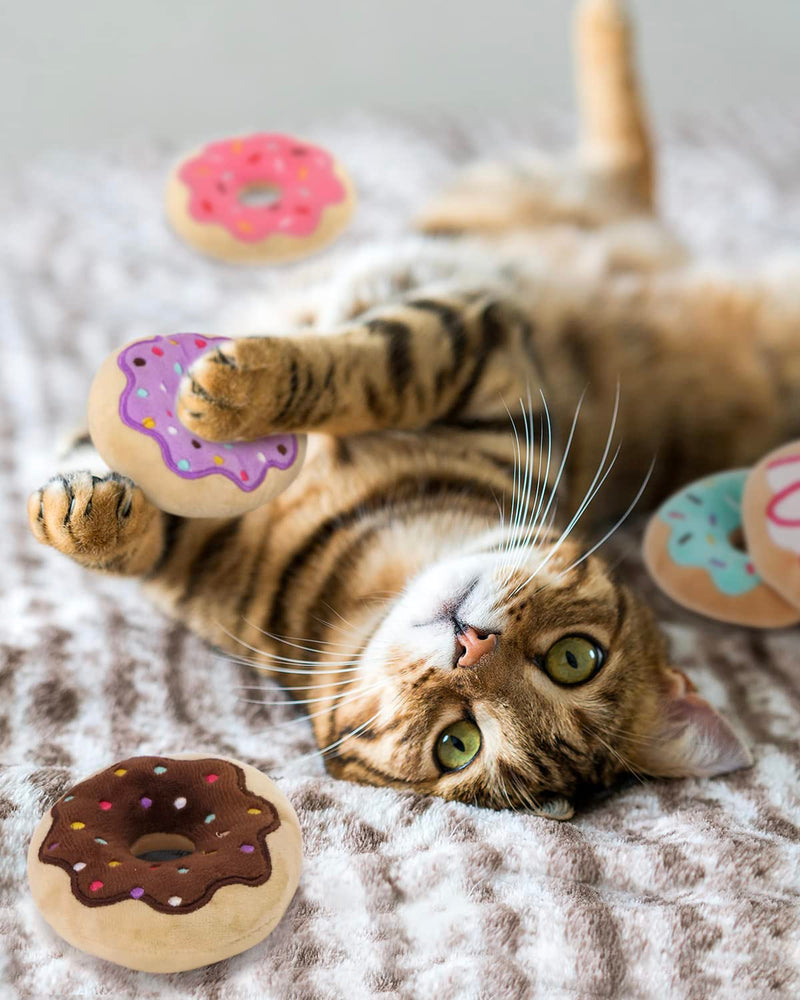 Rhdekoein Pack of 6 Donut Cat Toys Catnip Toys Cat Toys Kitten Chew Knickknack Interactive Pillow Catnip Plush Toys Kitty Gift Ideas Accessories - PawsPlanet Australia