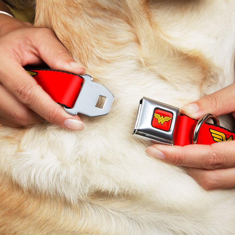 [Australia] - Buckle-Down Seatbelt Buckle Dog Collar - Wonder Woman Logo Red 1" Wide - Fits 15-26" Neck - Large 