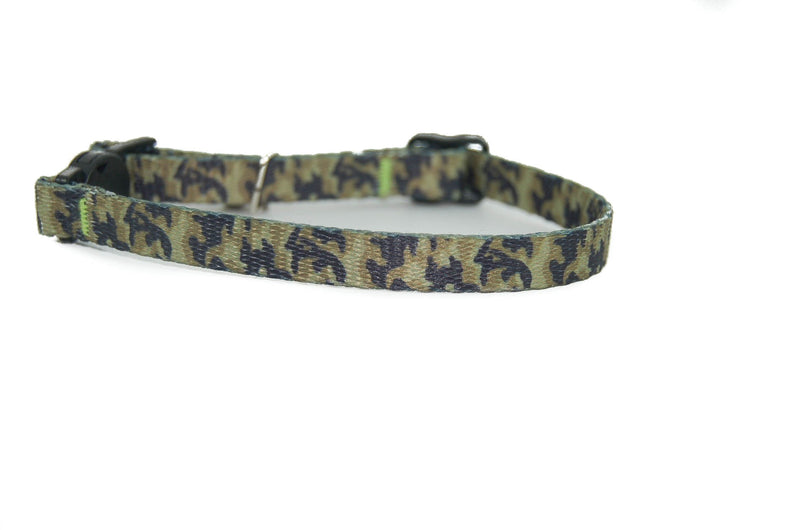 Pet Palace® "MILITARY MOGGY camouflage green safety collar with bell plus FREE cute catnip toy - PawsPlanet Australia