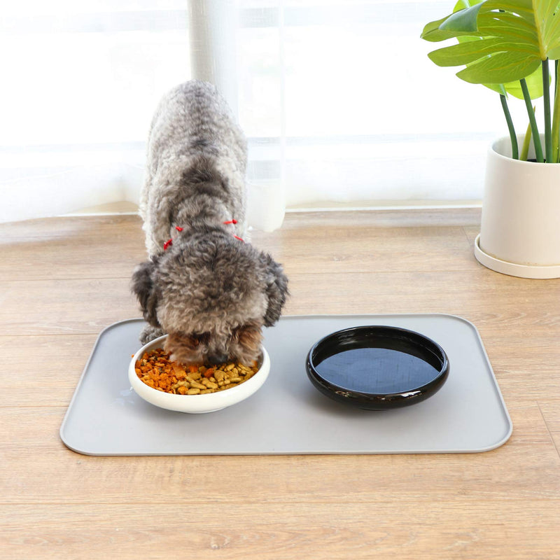 ComSaf Cat Feeding and Watering Bowl with Mat Set, Ceramic Cat Food/Water Bowls(White) with Silicone Feeding Mat for Cats, Food Grade Healthy Material Wide and Shallow Whisker Stress Free Non-Spill White - PawsPlanet Australia