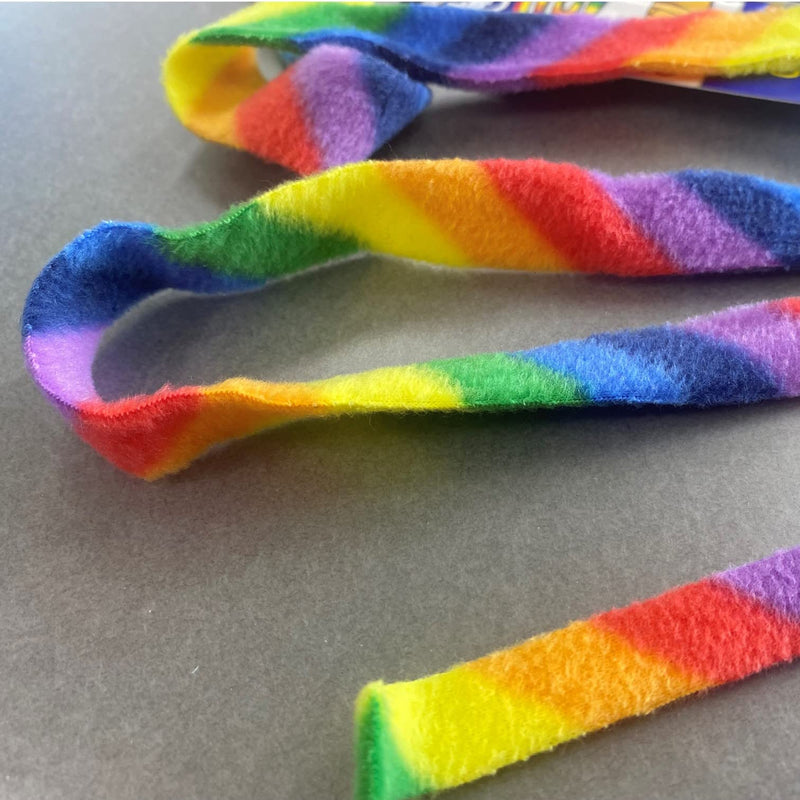 Rainbow Cat Charmer, Durable and Safe, 1 Count - PawsPlanet Australia