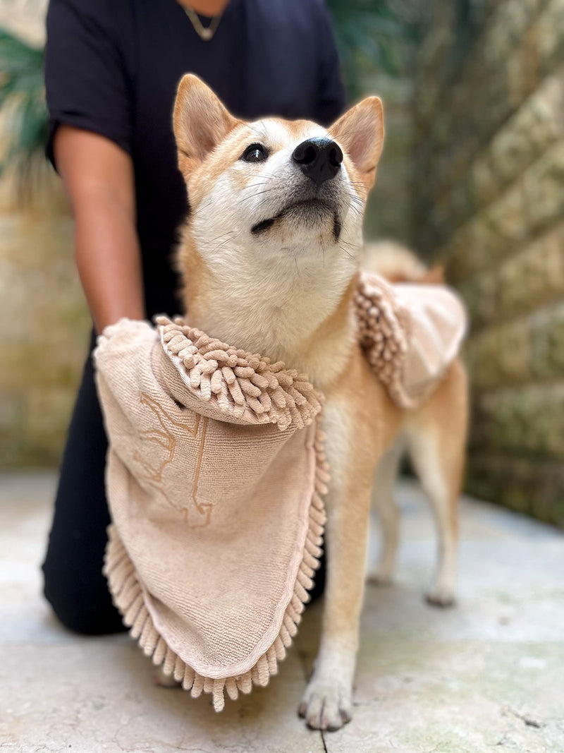 Tuff Pupper Large Dog Shammy Towel | Ultra Absorbent | Durable 35 x 15 Size for Dogs of All Breeds | Quick Drying Chenille Fabric | Designed for Indoor and Outdoor Use | Machine Washable X-Large (Pack of 1) Beige - PawsPlanet Australia