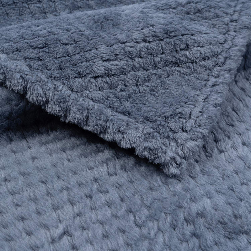 Dog Blanket or Cat Blanket or Pet Blanket, Warm Soft Fuzzy Blankets for Puppy, Small, Medium, Large Dogs or Kitten, Cats, Plush Fleece Throws for Bed, Couch, Sofa, Travel S/24" x 32" Blue - PawsPlanet Australia