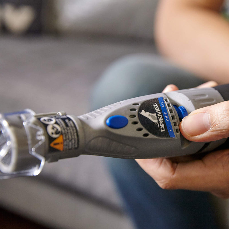 Dremel 7020-PGK Pet Nail Grinder, Quiet Electric Dog Nail File Care Set with 4 Sanding Discs, Safe Alternative to Dog Nail Clippers and Trimmers - PawsPlanet Australia