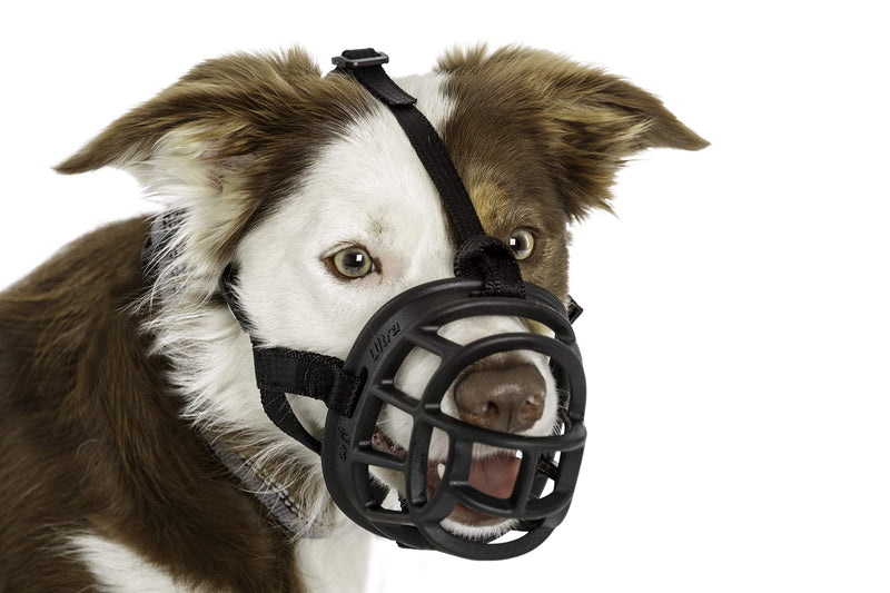 Baskerville Ultra Muzzle, Black, Size 3 - PawsPlanet Australia