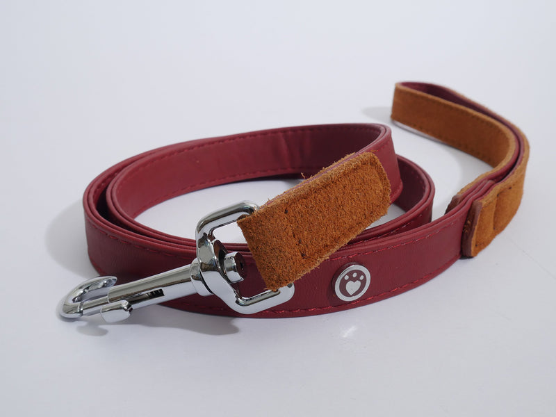 Rosewood Luxury Leather Dog Lead, 40 x 3/4 inch, soft touch red - PawsPlanet Australia