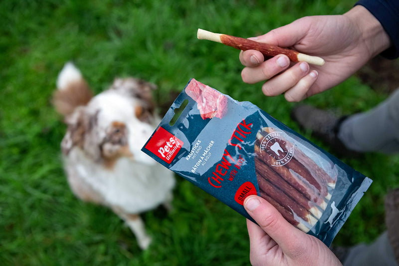 Pets Unlimited Chewy Sticks with Beef, 8pc transparent - PawsPlanet Australia