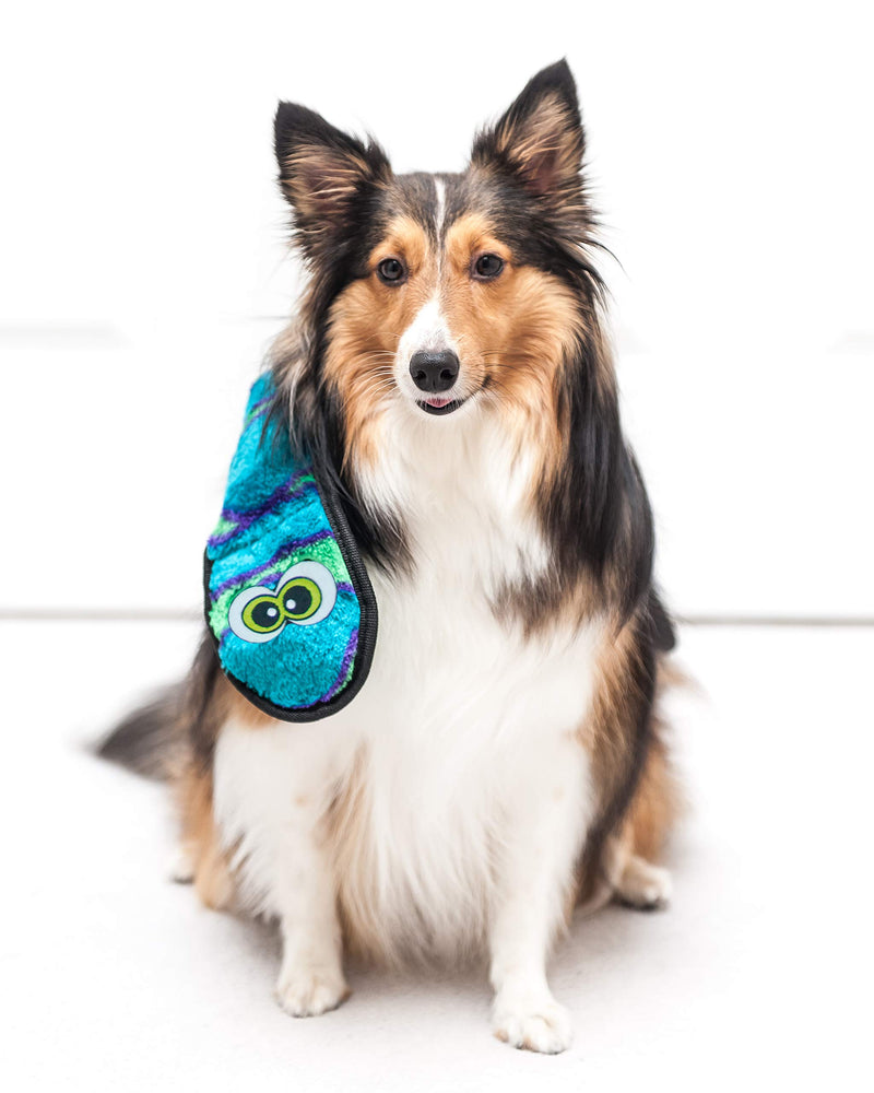 Outward Hound Invincibles Orange Snake Plush Dog Toy, Large - PawsPlanet Australia