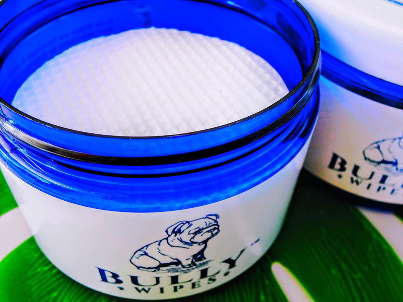 Bully Wipes - Bulldog Wrinkle Wipes Specifically for Bulldog Breeds All Natural Organic Formula Refreshing Botanical Scent - Removes Dirt Bacteria Yeast - Safe to use around Eyes, Ears, Paw, Wrinkles! - PawsPlanet Australia