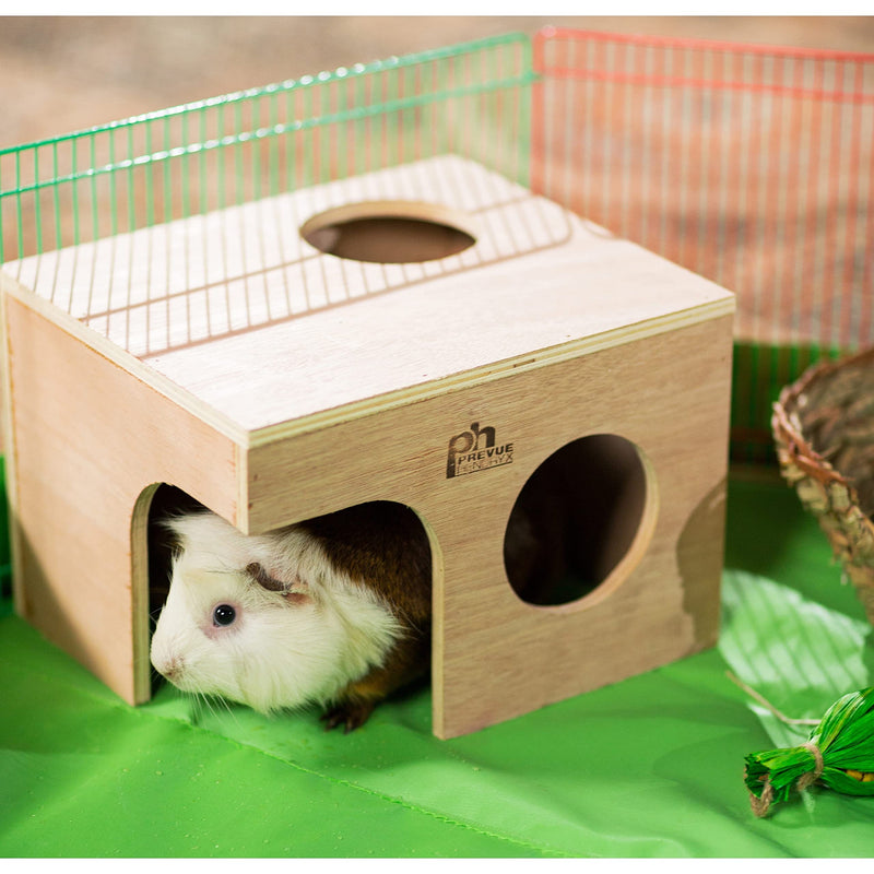 Prevue Pet Products Wood Animal Hut for Guinea Pigs - PawsPlanet Australia