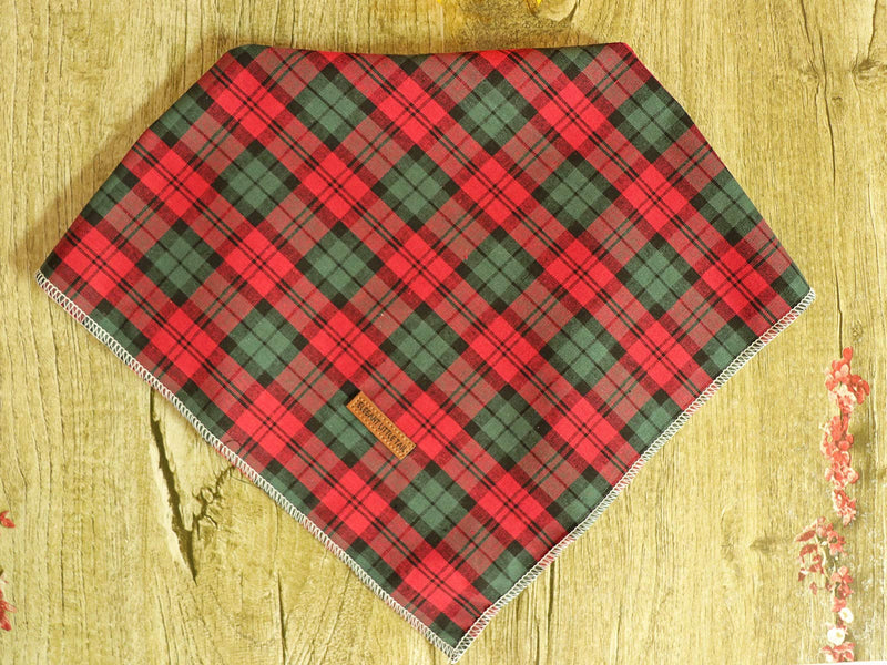 Elegant little tail 1PCS Pet Dog Bandana Washable Reversible Cotton Bibs Scarf, Adjustable Square Dog Kerchief for Small to Large Dogs and Cats Christmas Plaid - PawsPlanet Australia