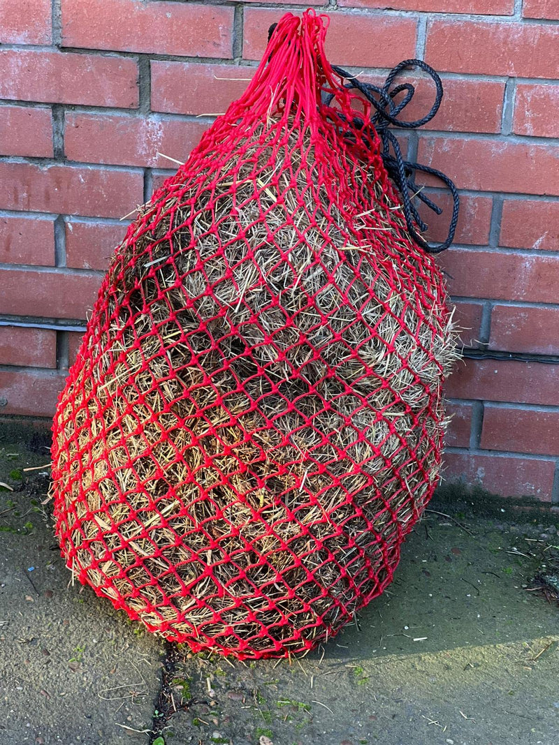 Equipride LARGE SLOW FEED HAY NET GREEDY FEEDER WITH 3 CM OPENING EXTRA SMALL HOLES 42" RED - PawsPlanet Australia