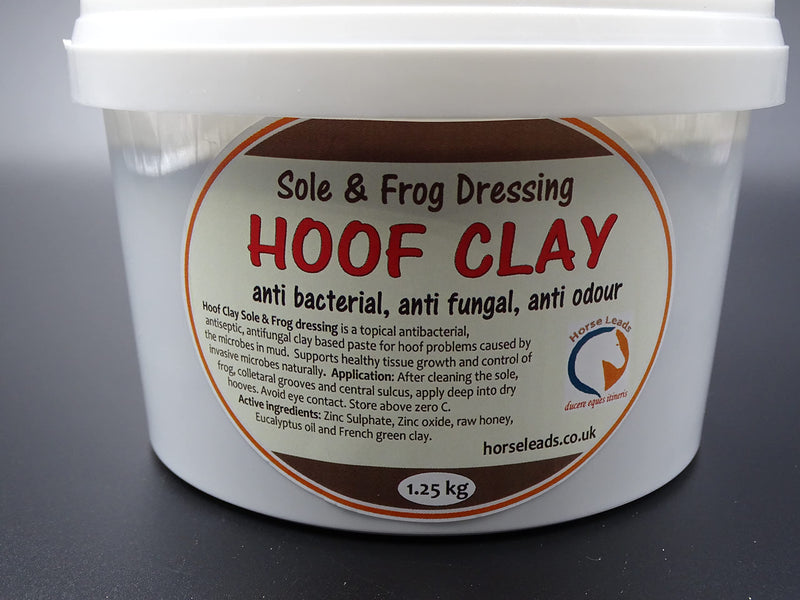 Hoof Clay 1.25 kg Sole and Frog Antimicrobial/Antifungal field dressing paste Great for Thrush - PawsPlanet Australia