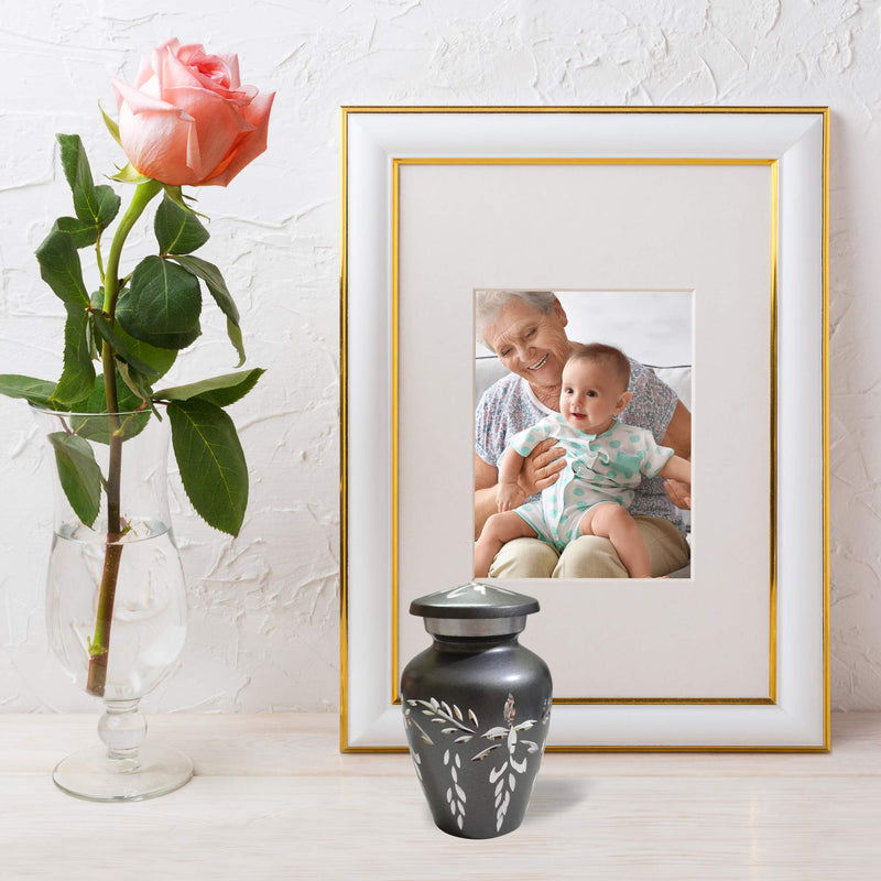 Solace Forever Mini Silver Urn - Small Cremation Urn - Premium Box & Bag Included - Funeral Urn for Ashes Adult - Honour Your Loved One with Mini keepsake Urn Silver - Perfect for Adults & Infants - PawsPlanet Australia