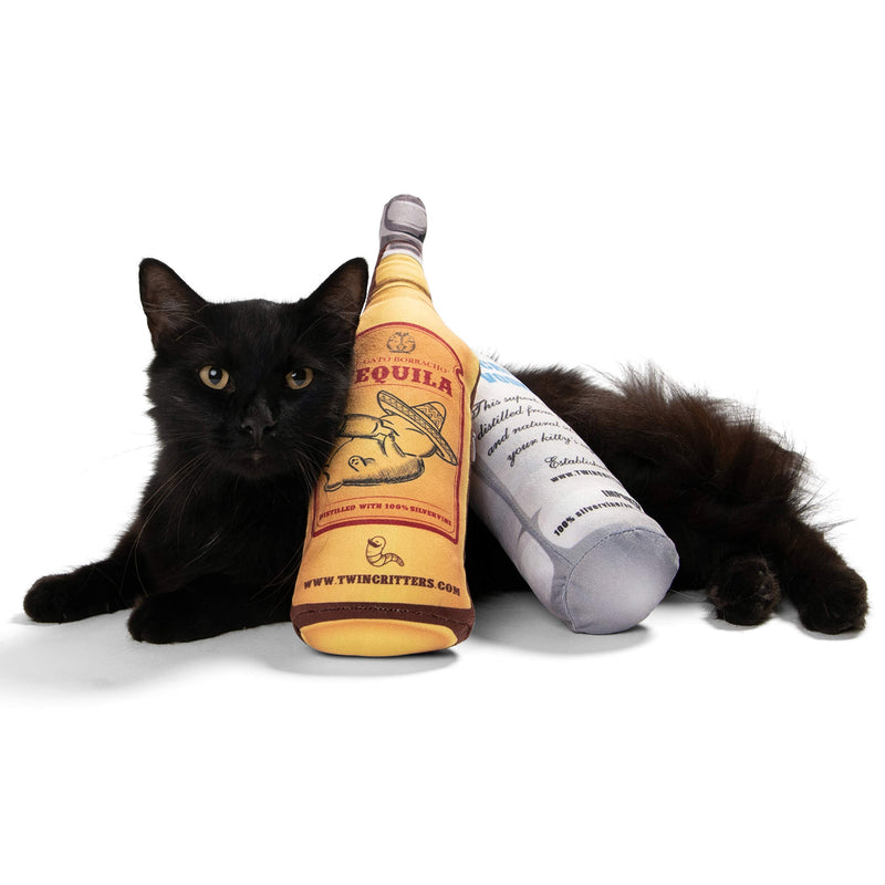 [Australia] - Twin Critters Organic Silvervine Catnip KittiKocktail Liquor Bottle Refillable Plush 2-Pack for Cats & Kittens No Artificial Ingredients - More Powerful Than Catnip - Great Gift for Cocktail drin 