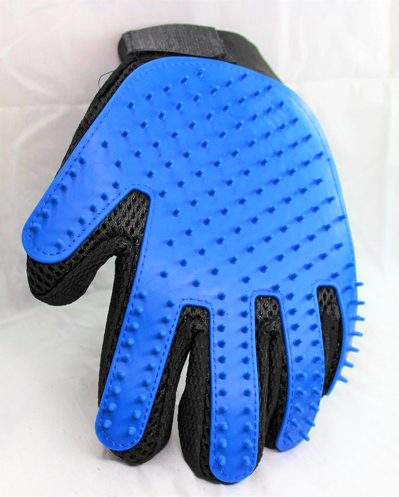 [Australia] - (Latest Version) Pet Grooming Glove- Gentle Deshedding Hair Remover Pet Glove- Certified Massage Technology Tool With Five Fingers- Advanced Adjustable Gloves- Ideal For Dogs & Cats. 