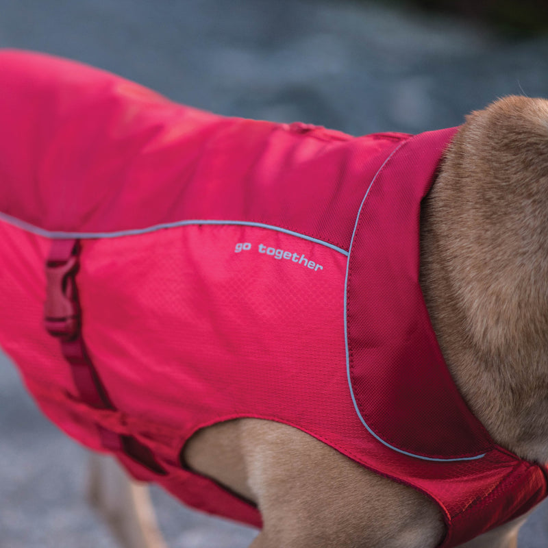 [Australia] - Kurgo Waterproof Dog Jacket | Winter Coat for Dogs | Pet Raincoat with Fleece Lining | Reflective | Easy On & Off | Harness Opening | North Country Coat | For Small, Medium, Large Pets Red 