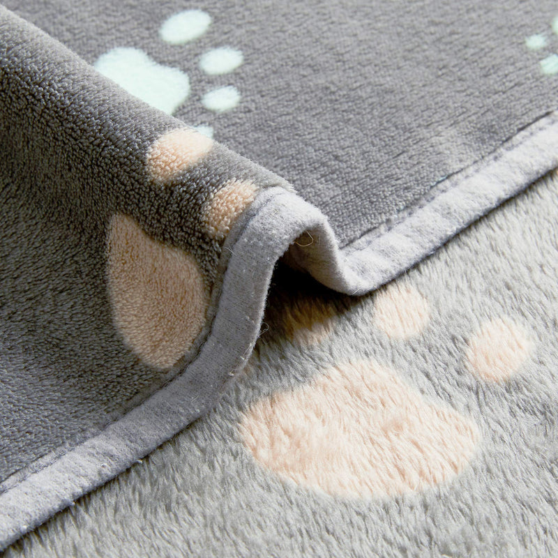 Super Soft and Premium Fuzzy Flannel Fleece Pet Dog Blanket, The Cute Print Design Washable Fluffy Blanket for Puppy Cat Kitten Indoor or Outdoor, Grey, 31 x 24 Inches 31" x 24" - PawsPlanet Australia