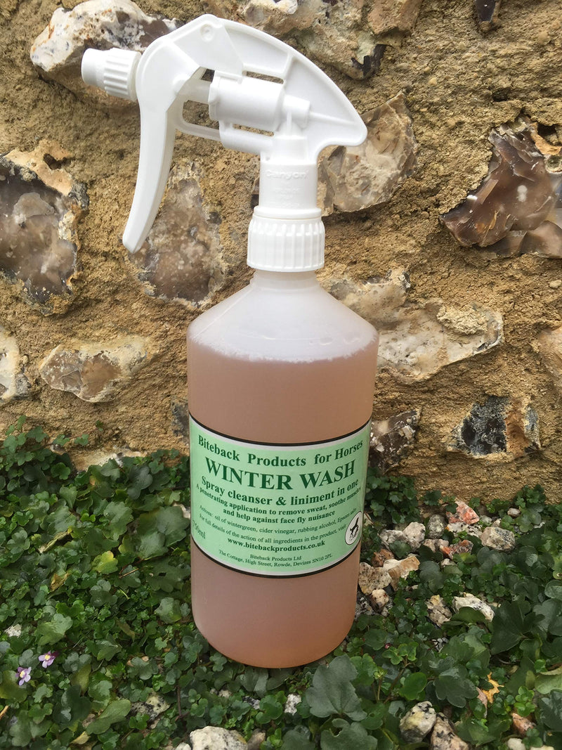 Biteback Products 'Winter Wash' 3-in-1 Cleanser, Sweat Remover and Liniment for Horses, 750ml Spray - PawsPlanet Australia