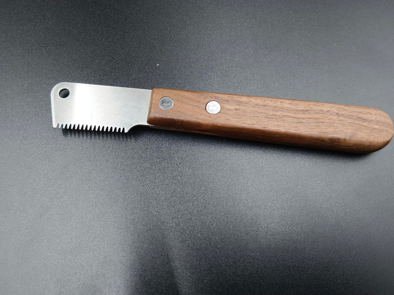 Lushly Dog Trimming Knife Pet Shaving Comb Grooming Accessories Combs Comb with Wooden Handle for Dogs Cats - PawsPlanet Australia