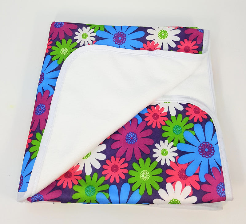 [Australia] - Dr. Judy Morgan's Naturally Healthy Pets Washable Incontinence Pad Baby Changing Pad Pet Mat bright flowers 