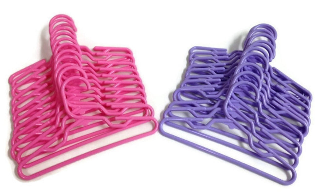 Pet Apparel Hangers Set of 24 Measures 7 1/4 Inch Wide Will Fit Over 1" 1/8 Rod Great for Small Dog Clothing - PawsPlanet Australia