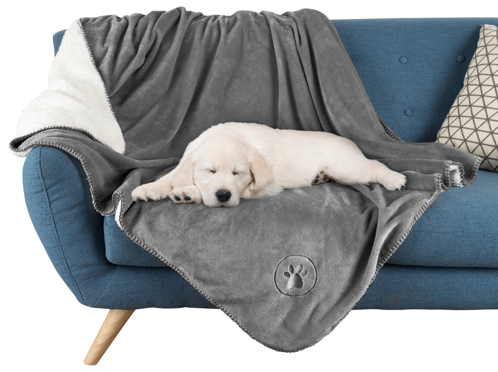 PETMAKER Waterproof Pet Blanket Collection – Reversible Throw Protects Couch, Car, Bed from Spills, Stains, or Fur, Dog and Cat Blankets Gray Large - PawsPlanet Australia